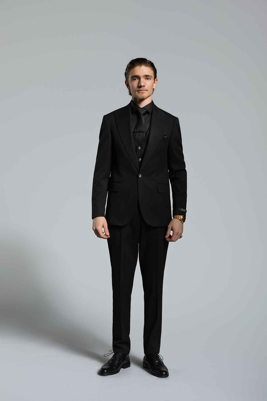 Business Suit schwarz