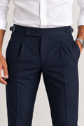 dunkelblaue Herren-Bundfaltenhose mit hohem Bund, Ansicht 4