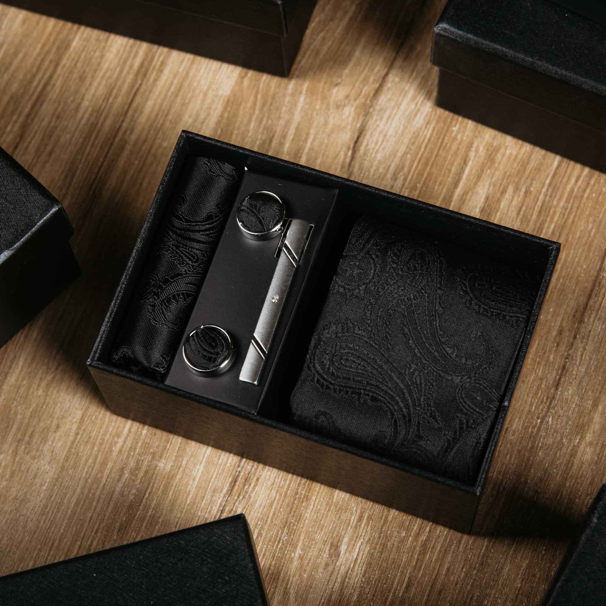 Signature Paisley – schwarz – | Bellino Moda